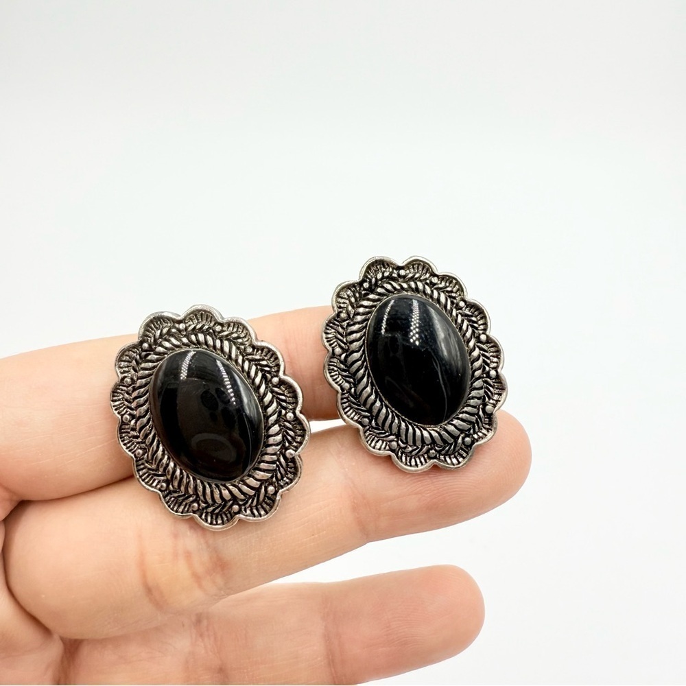 Vintage Silver Tone Onyx Navajo Native American Clip On Earrings